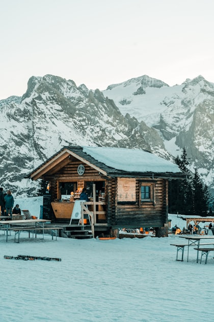 Cozy Lodging for Work Crews